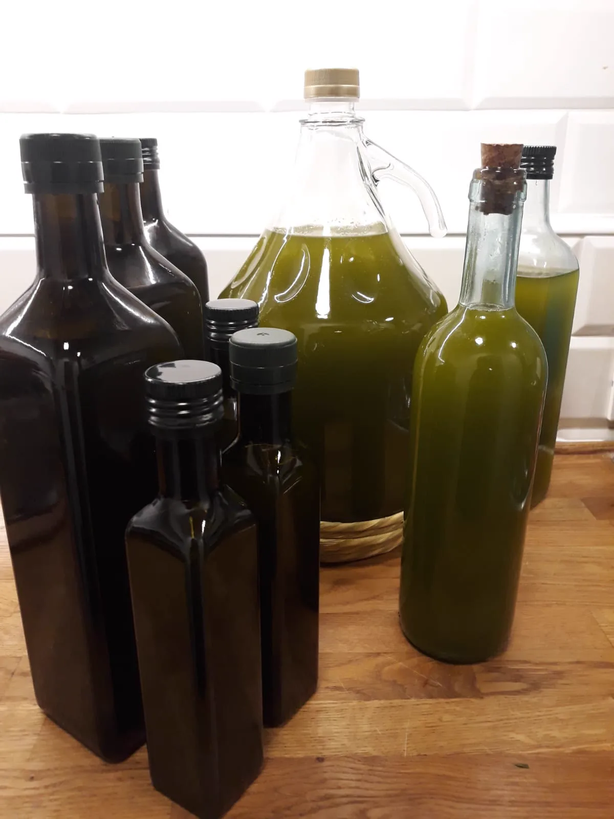 Bouteilles d’huile d’olive Aramo Verde