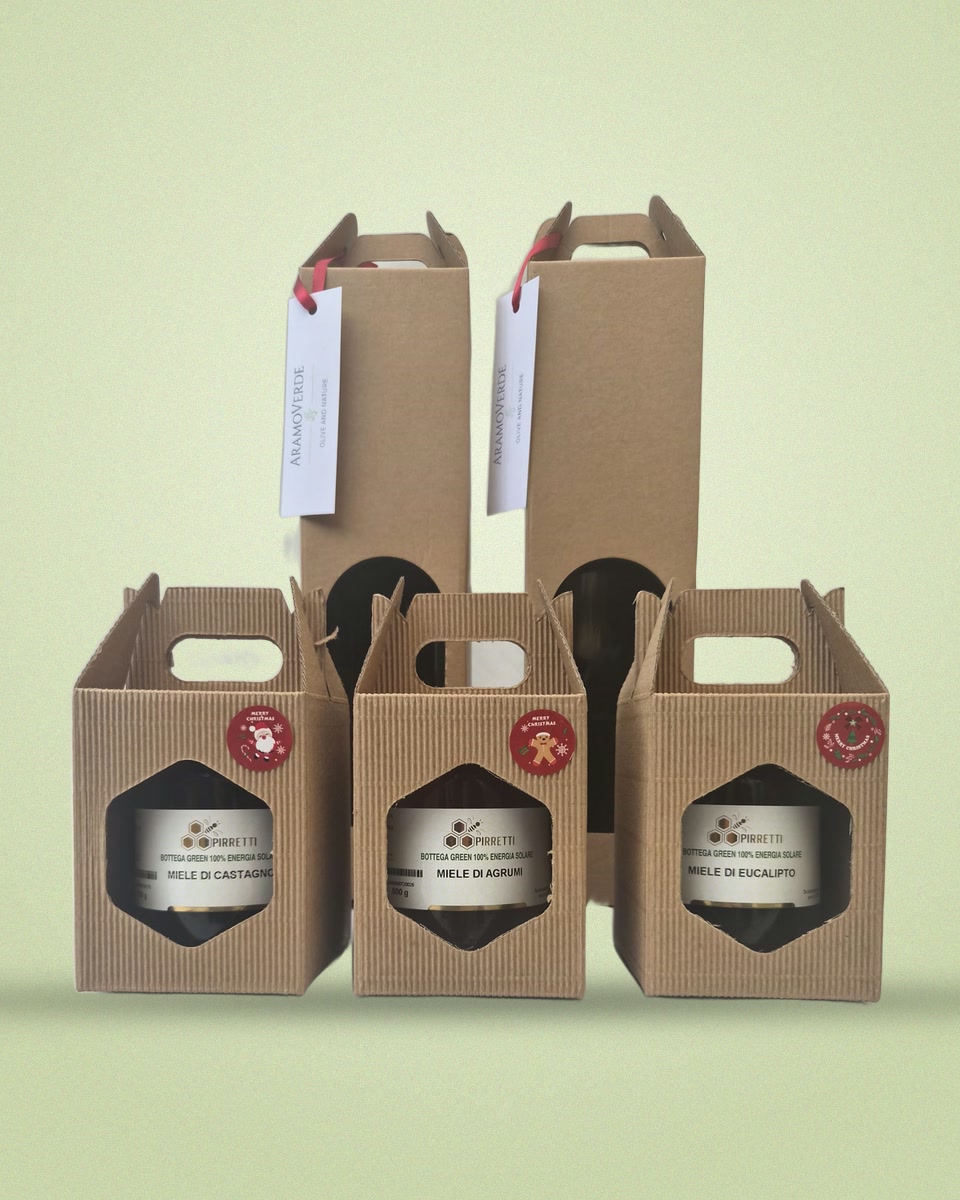 Coffret : deux huiles d’olive et trois miels dans des boîtes en carton